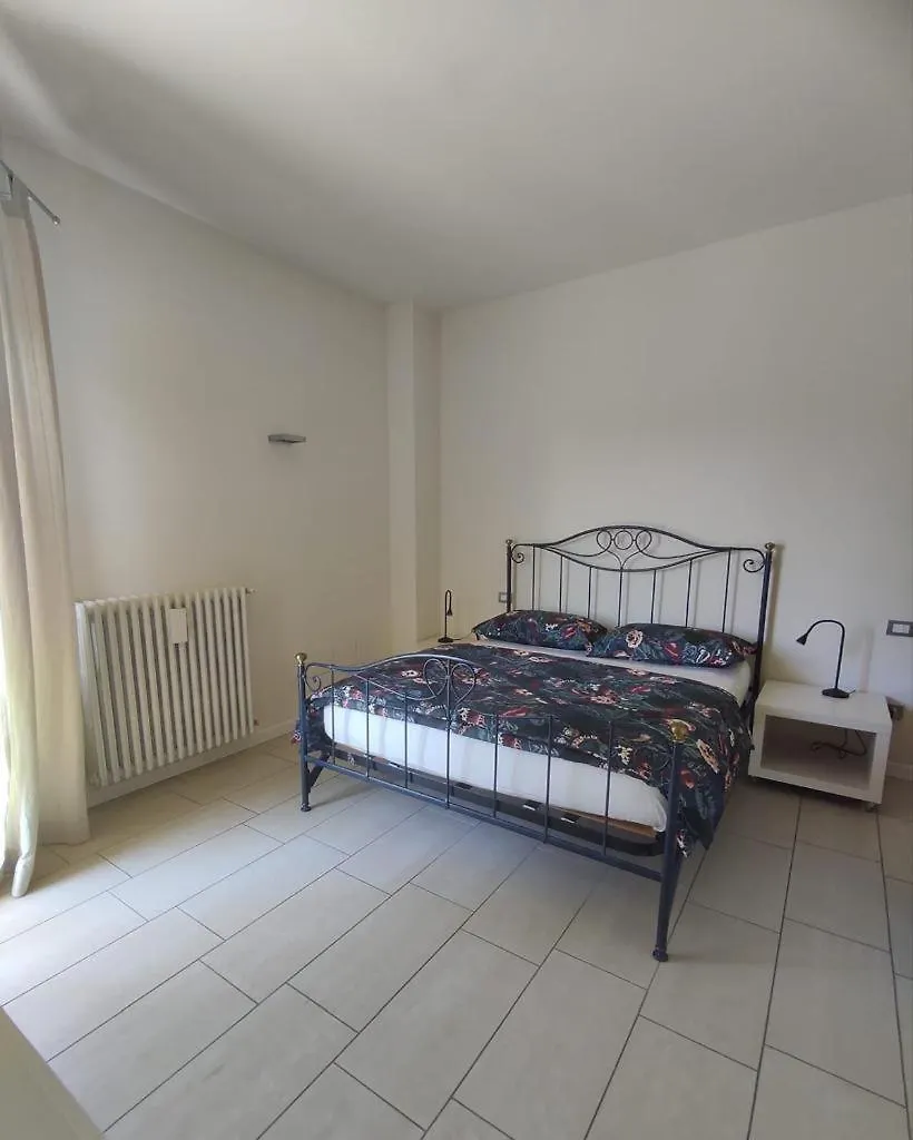 Bilocale Lago Di Garda Peschiera del Garda