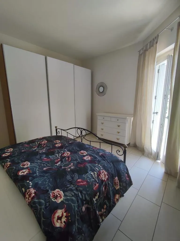Bilocale Lago Di Garda Peschiera del Garda Itália